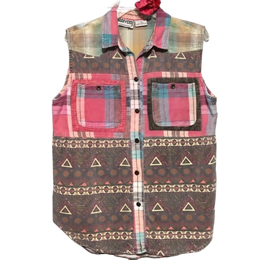ARRIVED SLEEVELESS SHIRT VEST BUTTON UP AZTEC PLAID HIPPE BOHO COTTON MED